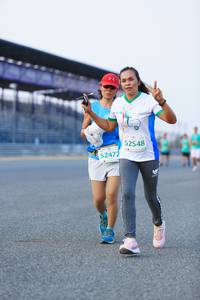 BIB: 52548, 52472
                            <button type="button" onclick="openModal(10463452)" class="btn btn-primary btn-sm float-right btn-popup" data-toggle="modal" data-target=".modal-high-quality">
                        <i class="fas fa-shopping-cart"></i> Add to Cart
                    </button>
                                            <button type="button" onclick="isThisMe(10463452, true)" class="btn btn-success btn-sm float-right btn-popup btn-isme hidden" data-toggle="tooltip" data-placement="bottom" title="นี่คือรูปของคุณใช่ไหม คลิกที่นี่เพื่อเอาเข้าอัลบั้ม">
                        <i class="fas fa-plus"></i> Add to album
                    </button>
                    <button type="button" onclick="isThisMe(10463452, false)" class="btn btn-warning btn-sm float-right btn-popup btn-isnotme hidden">
                        <i class="fas fa-ban"></i> Remove from album
                    </button>