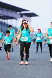 BIB: 52305
                            <button type="button" onclick="openModal(10489436)" class="btn btn-primary btn-sm float-right btn-popup" data-toggle="modal" data-target=".modal-high-quality">
                        <i class="fas fa-shopping-cart"></i> Add to Cart
                    </button>
                                            <button type="button" onclick="isThisMe(10489436, true)" class="btn btn-success btn-sm float-right btn-popup btn-isme hidden" data-toggle="tooltip" data-placement="bottom" title="นี่คือรูปของคุณใช่ไหม คลิกที่นี่เพื่อเอาเข้าอัลบั้ม">
                        <i class="fas fa-plus"></i> Add to album
                    </button>
                    <button type="button" onclick="isThisMe(10489436, false)" class="btn btn-warning btn-sm float-right btn-popup btn-isnotme hidden">
                        <i class="fas fa-ban"></i> Remove from album
                    </button>