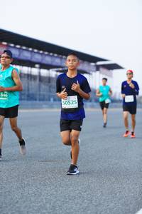 BIB: 846, 50525
                            <button type="button" onclick="openModal(10450776)" class="btn btn-primary btn-sm float-right btn-popup" data-toggle="modal" data-target=".modal-high-quality">
                        <i class="fas fa-shopping-cart"></i> Add to Cart
                    </button>
                                            <button type="button" onclick="isThisMe(10450776, true)" class="btn btn-success btn-sm float-right btn-popup btn-isme hidden" data-toggle="tooltip" data-placement="bottom" title="นี่คือรูปของคุณใช่ไหม คลิกที่นี่เพื่อเอาเข้าอัลบั้ม">
                        <i class="fas fa-plus"></i> Add to album
                    </button>
                    <button type="button" onclick="isThisMe(10450776, false)" class="btn btn-warning btn-sm float-right btn-popup btn-isnotme hidden">
                        <i class="fas fa-ban"></i> Remove from album
                    </button>