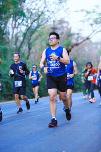 BIB: 46600, 1104
                            <button type="button" onclick="openModal(12137585)" class="btn btn-primary btn-sm float-right btn-popup" data-toggle="modal" data-target=".modal-high-quality">
                        <i class="fas fa-shopping-cart"></i> Add to Cart
                    </button>
                                            <button type="button" onclick="isThisMe(12137585, true)" class="btn btn-success btn-sm float-right btn-popup btn-isme hidden" data-toggle="tooltip" data-placement="bottom" title="นี่คือรูปของคุณใช่ไหม คลิกที่นี่เพื่อเอาเข้าอัลบั้ม">
                        <i class="fas fa-plus"></i> Add to album
                    </button>
                    <button type="button" onclick="isThisMe(12137585, false)" class="btn btn-warning btn-sm float-right btn-popup btn-isnotme hidden">
                        <i class="fas fa-ban"></i> Remove from album
                    </button>