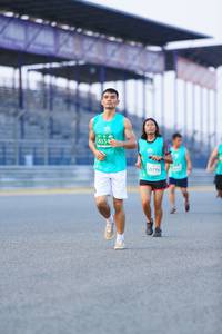 BIB: 8334, 0716
                            <button type="button" onclick="openModal(10464225)" class="btn btn-primary btn-sm float-right btn-popup" data-toggle="modal" data-target=".modal-high-quality">
                        <i class="fas fa-shopping-cart"></i> Add to Cart
                    </button>
                                            <button type="button" onclick="isThisMe(10464225, true)" class="btn btn-success btn-sm float-right btn-popup btn-isme hidden" data-toggle="tooltip" data-placement="bottom" title="นี่คือรูปของคุณใช่ไหม คลิกที่นี่เพื่อเอาเข้าอัลบั้ม">
                        <i class="fas fa-plus"></i> Add to album
                    </button>
                    <button type="button" onclick="isThisMe(10464225, false)" class="btn btn-warning btn-sm float-right btn-popup btn-isnotme hidden">
                        <i class="fas fa-ban"></i> Remove from album
                    </button>