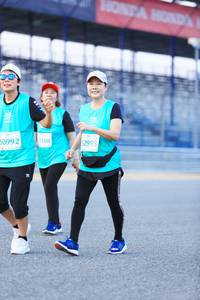 BIB: 108, 2993, 50992
                            <button type="button" onclick="openModal(10494958)" class="btn btn-primary btn-sm float-right btn-popup" data-toggle="modal" data-target=".modal-high-quality">
                        <i class="fas fa-shopping-cart"></i> Add to Cart
                    </button>
                                            <button type="button" onclick="isThisMe(10494958, true)" class="btn btn-success btn-sm float-right btn-popup btn-isme hidden" data-toggle="tooltip" data-placement="bottom" title="นี่คือรูปของคุณใช่ไหม คลิกที่นี่เพื่อเอาเข้าอัลบั้ม">
                        <i class="fas fa-plus"></i> Add to album
                    </button>
                    <button type="button" onclick="isThisMe(10494958, false)" class="btn btn-warning btn-sm float-right btn-popup btn-isnotme hidden">
                        <i class="fas fa-ban"></i> Remove from album
                    </button>