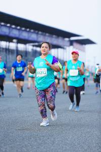 BIB: 1212
                            <button type="button" onclick="openModal(10491060)" class="btn btn-primary btn-sm float-right btn-popup" data-toggle="modal" data-target=".modal-high-quality">
                        <i class="fas fa-shopping-cart"></i> Add to Cart
                    </button>
                                            <button type="button" onclick="isThisMe(10491060, true)" class="btn btn-success btn-sm float-right btn-popup btn-isme hidden" data-toggle="tooltip" data-placement="bottom" title="นี่คือรูปของคุณใช่ไหม คลิกที่นี่เพื่อเอาเข้าอัลบั้ม">
                        <i class="fas fa-plus"></i> Add to album
                    </button>
                    <button type="button" onclick="isThisMe(10491060, false)" class="btn btn-warning btn-sm float-right btn-popup btn-isnotme hidden">
                        <i class="fas fa-ban"></i> Remove from album
                    </button>