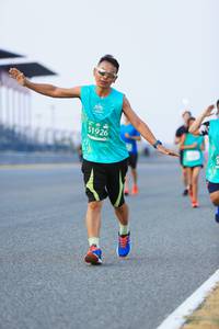 BIB: 1926
                            <button type="button" onclick="openModal(10452493)" class="btn btn-primary btn-sm float-right btn-popup" data-toggle="modal" data-target=".modal-high-quality">
                        <i class="fas fa-shopping-cart"></i> Add to Cart
                    </button>
                                            <button type="button" onclick="isThisMe(10452493, true)" class="btn btn-success btn-sm float-right btn-popup btn-isme hidden" data-toggle="tooltip" data-placement="bottom" title="นี่คือรูปของคุณใช่ไหม คลิกที่นี่เพื่อเอาเข้าอัลบั้ม">
                        <i class="fas fa-plus"></i> Add to album
                    </button>
                    <button type="button" onclick="isThisMe(10452493, false)" class="btn btn-warning btn-sm float-right btn-popup btn-isnotme hidden">
                        <i class="fas fa-ban"></i> Remove from album
                    </button>