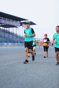 BIB: 179
                            <button type="button" onclick="openModal(10456346)" class="btn btn-primary btn-sm float-right btn-popup" data-toggle="modal" data-target=".modal-high-quality">
                        <i class="fas fa-shopping-cart"></i> Add to Cart
                    </button>
                                            <button type="button" onclick="isThisMe(10456346, true)" class="btn btn-success btn-sm float-right btn-popup btn-isme hidden" data-toggle="tooltip" data-placement="bottom" title="นี่คือรูปของคุณใช่ไหม คลิกที่นี่เพื่อเอาเข้าอัลบั้ม">
                        <i class="fas fa-plus"></i> Add to album
                    </button>
                    <button type="button" onclick="isThisMe(10456346, false)" class="btn btn-warning btn-sm float-right btn-popup btn-isnotme hidden">
                        <i class="fas fa-ban"></i> Remove from album
                    </button>