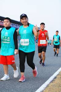 BIB: 51958, 52652, 51109
                            <button type="button" onclick="openModal(10489957)" class="btn btn-primary btn-sm float-right btn-popup" data-toggle="modal" data-target=".modal-high-quality">
                        <i class="fas fa-shopping-cart"></i> Add to Cart
                    </button>
                                            <button type="button" onclick="isThisMe(10489957, true)" class="btn btn-success btn-sm float-right btn-popup btn-isme hidden" data-toggle="tooltip" data-placement="bottom" title="นี่คือรูปของคุณใช่ไหม คลิกที่นี่เพื่อเอาเข้าอัลบั้ม">
                        <i class="fas fa-plus"></i> Add to album
                    </button>
                    <button type="button" onclick="isThisMe(10489957, false)" class="btn btn-warning btn-sm float-right btn-popup btn-isnotme hidden">
                        <i class="fas fa-ban"></i> Remove from album
                    </button>