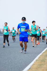 BIB: 5048, 1785, 602
                            <button type="button" onclick="openModal(10451920)" class="btn btn-primary btn-sm float-right btn-popup" data-toggle="modal" data-target=".modal-high-quality">
                        <i class="fas fa-shopping-cart"></i> Add to Cart
                    </button>
                                            <button type="button" onclick="isThisMe(10451920, true)" class="btn btn-success btn-sm float-right btn-popup btn-isme hidden" data-toggle="tooltip" data-placement="bottom" title="นี่คือรูปของคุณใช่ไหม คลิกที่นี่เพื่อเอาเข้าอัลบั้ม">
                        <i class="fas fa-plus"></i> Add to album
                    </button>
                    <button type="button" onclick="isThisMe(10451920, false)" class="btn btn-warning btn-sm float-right btn-popup btn-isnotme hidden">
                        <i class="fas fa-ban"></i> Remove from album
                    </button>