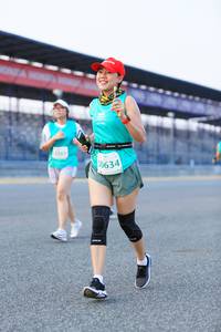 BIB: 0634
                            <button type="button" onclick="openModal(10456033)" class="btn btn-primary btn-sm float-right btn-popup" data-toggle="modal" data-target=".modal-high-quality">
                        <i class="fas fa-shopping-cart"></i> Add to Cart
                    </button>
                                            <button type="button" onclick="isThisMe(10456033, true)" class="btn btn-success btn-sm float-right btn-popup btn-isme hidden" data-toggle="tooltip" data-placement="bottom" title="นี่คือรูปของคุณใช่ไหม คลิกที่นี่เพื่อเอาเข้าอัลบั้ม">
                        <i class="fas fa-plus"></i> Add to album
                    </button>
                    <button type="button" onclick="isThisMe(10456033, false)" class="btn btn-warning btn-sm float-right btn-popup btn-isnotme hidden">
                        <i class="fas fa-ban"></i> Remove from album
                    </button>