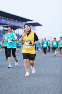 BIB: 5088
                            <button type="button" onclick="openModal(10492647)" class="btn btn-primary btn-sm float-right btn-popup" data-toggle="modal" data-target=".modal-high-quality">
                        <i class="fas fa-shopping-cart"></i> Add to Cart
                    </button>
                                            <button type="button" onclick="isThisMe(10492647, true)" class="btn btn-success btn-sm float-right btn-popup btn-isme hidden" data-toggle="tooltip" data-placement="bottom" title="นี่คือรูปของคุณใช่ไหม คลิกที่นี่เพื่อเอาเข้าอัลบั้ม">
                        <i class="fas fa-plus"></i> Add to album
                    </button>
                    <button type="button" onclick="isThisMe(10492647, false)" class="btn btn-warning btn-sm float-right btn-popup btn-isnotme hidden">
                        <i class="fas fa-ban"></i> Remove from album
                    </button>