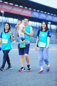 BIB: 52717, 52395, 1601
                            <button type="button" onclick="openModal(10526508)" class="btn btn-primary btn-sm float-right btn-popup" data-toggle="modal" data-target=".modal-high-quality">
                        <i class="fas fa-shopping-cart"></i> Add to Cart
                    </button>
                                            <button type="button" onclick="isThisMe(10526508, true)" class="btn btn-success btn-sm float-right btn-popup btn-isme hidden" data-toggle="tooltip" data-placement="bottom" title="นี่คือรูปของคุณใช่ไหม คลิกที่นี่เพื่อเอาเข้าอัลบั้ม">
                        <i class="fas fa-plus"></i> Add to album
                    </button>
                    <button type="button" onclick="isThisMe(10526508, false)" class="btn btn-warning btn-sm float-right btn-popup btn-isnotme hidden">
                        <i class="fas fa-ban"></i> Remove from album
                    </button>