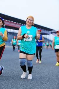 BIB: 317
                            <button type="button" onclick="openModal(10502545)" class="btn btn-primary btn-sm float-right btn-popup" data-toggle="modal" data-target=".modal-high-quality">
                        <i class="fas fa-shopping-cart"></i> Add to Cart
                    </button>
                                            <button type="button" onclick="isThisMe(10502545, true)" class="btn btn-success btn-sm float-right btn-popup btn-isme hidden" data-toggle="tooltip" data-placement="bottom" title="นี่คือรูปของคุณใช่ไหม คลิกที่นี่เพื่อเอาเข้าอัลบั้ม">
                        <i class="fas fa-plus"></i> Add to album
                    </button>
                    <button type="button" onclick="isThisMe(10502545, false)" class="btn btn-warning btn-sm float-right btn-popup btn-isnotme hidden">
                        <i class="fas fa-ban"></i> Remove from album
                    </button>