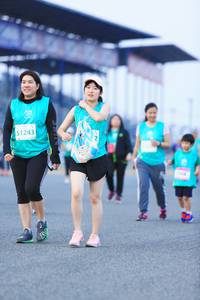 BIB: 51243
                            <button type="button" onclick="openModal(10498600)" class="btn btn-primary btn-sm float-right btn-popup" data-toggle="modal" data-target=".modal-high-quality">
                        <i class="fas fa-shopping-cart"></i> Add to Cart
                    </button>
                                            <button type="button" onclick="isThisMe(10498600, true)" class="btn btn-success btn-sm float-right btn-popup btn-isme hidden" data-toggle="tooltip" data-placement="bottom" title="นี่คือรูปของคุณใช่ไหม คลิกที่นี่เพื่อเอาเข้าอัลบั้ม">
                        <i class="fas fa-plus"></i> Add to album
                    </button>
                    <button type="button" onclick="isThisMe(10498600, false)" class="btn btn-warning btn-sm float-right btn-popup btn-isnotme hidden">
                        <i class="fas fa-ban"></i> Remove from album
                    </button>