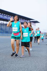 BIB: 52873, 52469
                            <button type="button" onclick="openModal(10489743)" class="btn btn-primary btn-sm float-right btn-popup" data-toggle="modal" data-target=".modal-high-quality">
                        <i class="fas fa-shopping-cart"></i> Add to Cart
                    </button>
                                            <button type="button" onclick="isThisMe(10489743, true)" class="btn btn-success btn-sm float-right btn-popup btn-isme hidden" data-toggle="tooltip" data-placement="bottom" title="นี่คือรูปของคุณใช่ไหม คลิกที่นี่เพื่อเอาเข้าอัลบั้ม">
                        <i class="fas fa-plus"></i> Add to album
                    </button>
                    <button type="button" onclick="isThisMe(10489743, false)" class="btn btn-warning btn-sm float-right btn-popup btn-isnotme hidden">
                        <i class="fas fa-ban"></i> Remove from album
                    </button>