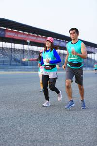 BIB: 5157
                            <button type="button" onclick="openModal(10471847)" class="btn btn-primary btn-sm float-right btn-popup" data-toggle="modal" data-target=".modal-high-quality">
                        <i class="fas fa-shopping-cart"></i> Add to Cart
                    </button>
                                            <button type="button" onclick="isThisMe(10471847, true)" class="btn btn-success btn-sm float-right btn-popup btn-isme hidden" data-toggle="tooltip" data-placement="bottom" title="นี่คือรูปของคุณใช่ไหม คลิกที่นี่เพื่อเอาเข้าอัลบั้ม">
                        <i class="fas fa-plus"></i> Add to album
                    </button>
                    <button type="button" onclick="isThisMe(10471847, false)" class="btn btn-warning btn-sm float-right btn-popup btn-isnotme hidden">
                        <i class="fas fa-ban"></i> Remove from album
                    </button>