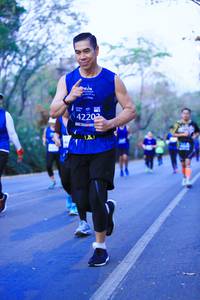 BIB: 42202
                            <button type="button" onclick="openModal(11348148)" class="btn btn-primary btn-sm float-right btn-popup" data-toggle="modal" data-target=".modal-high-quality">
                        <i class="fas fa-shopping-cart"></i> Add to Cart
                    </button>
                                            <button type="button" onclick="isThisMe(11348148, true)" class="btn btn-success btn-sm float-right btn-popup btn-isme hidden" data-toggle="tooltip" data-placement="bottom" title="นี่คือรูปของคุณใช่ไหม คลิกที่นี่เพื่อเอาเข้าอัลบั้ม">
                        <i class="fas fa-plus"></i> Add to album
                    </button>
                    <button type="button" onclick="isThisMe(11348148, false)" class="btn btn-warning btn-sm float-right btn-popup btn-isnotme hidden">
                        <i class="fas fa-ban"></i> Remove from album
                    </button>