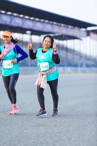 BIB: 52585, 3169
                            <button type="button" onclick="openModal(10450244)" class="btn btn-primary btn-sm float-right btn-popup" data-toggle="modal" data-target=".modal-high-quality">
                        <i class="fas fa-shopping-cart"></i> Add to Cart
                    </button>
                                            <button type="button" onclick="isThisMe(10450244, true)" class="btn btn-success btn-sm float-right btn-popup btn-isme hidden" data-toggle="tooltip" data-placement="bottom" title="นี่คือรูปของคุณใช่ไหม คลิกที่นี่เพื่อเอาเข้าอัลบั้ม">
                        <i class="fas fa-plus"></i> Add to album
                    </button>
                    <button type="button" onclick="isThisMe(10450244, false)" class="btn btn-warning btn-sm float-right btn-popup btn-isnotme hidden">
                        <i class="fas fa-ban"></i> Remove from album
                    </button>