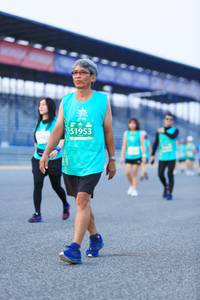 BIB: 51953
                            <button type="button" onclick="openModal(10495048)" class="btn btn-primary btn-sm float-right btn-popup" data-toggle="modal" data-target=".modal-high-quality">
                        <i class="fas fa-shopping-cart"></i> Add to Cart
                    </button>
                                            <button type="button" onclick="isThisMe(10495048, true)" class="btn btn-success btn-sm float-right btn-popup btn-isme hidden" data-toggle="tooltip" data-placement="bottom" title="นี่คือรูปของคุณใช่ไหม คลิกที่นี่เพื่อเอาเข้าอัลบั้ม">
                        <i class="fas fa-plus"></i> Add to album
                    </button>
                    <button type="button" onclick="isThisMe(10495048, false)" class="btn btn-warning btn-sm float-right btn-popup btn-isnotme hidden">
                        <i class="fas fa-ban"></i> Remove from album
                    </button>