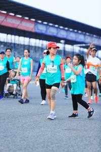 BIB: 52506, 267, 767
                            <button type="button" onclick="openModal(10502222)" class="btn btn-primary btn-sm float-right btn-popup" data-toggle="modal" data-target=".modal-high-quality">
                        <i class="fas fa-shopping-cart"></i> Add to Cart
                    </button>
                                            <button type="button" onclick="isThisMe(10502222, true)" class="btn btn-success btn-sm float-right btn-popup btn-isme hidden" data-toggle="tooltip" data-placement="bottom" title="นี่คือรูปของคุณใช่ไหม คลิกที่นี่เพื่อเอาเข้าอัลบั้ม">
                        <i class="fas fa-plus"></i> Add to album
                    </button>
                    <button type="button" onclick="isThisMe(10502222, false)" class="btn btn-warning btn-sm float-right btn-popup btn-isnotme hidden">
                        <i class="fas fa-ban"></i> Remove from album
                    </button>