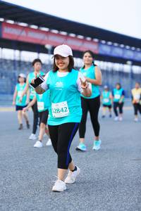 BIB: 2842
                            <button type="button" onclick="openModal(10495172)" class="btn btn-primary btn-sm float-right btn-popup" data-toggle="modal" data-target=".modal-high-quality">
                        <i class="fas fa-shopping-cart"></i> Add to Cart
                    </button>
                                            <button type="button" onclick="isThisMe(10495172, true)" class="btn btn-success btn-sm float-right btn-popup btn-isme hidden" data-toggle="tooltip" data-placement="bottom" title="นี่คือรูปของคุณใช่ไหม คลิกที่นี่เพื่อเอาเข้าอัลบั้ม">
                        <i class="fas fa-plus"></i> Add to album
                    </button>
                    <button type="button" onclick="isThisMe(10495172, false)" class="btn btn-warning btn-sm float-right btn-popup btn-isnotme hidden">
                        <i class="fas fa-ban"></i> Remove from album
                    </button>