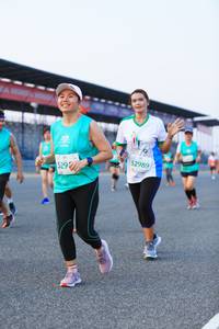 BIB: 52989, 5292
                            <button type="button" onclick="openModal(10477093)" class="btn btn-primary btn-sm float-right btn-popup" data-toggle="modal" data-target=".modal-high-quality">
                        <i class="fas fa-shopping-cart"></i> Add to Cart
                    </button>
                                            <button type="button" onclick="isThisMe(10477093, true)" class="btn btn-success btn-sm float-right btn-popup btn-isme hidden" data-toggle="tooltip" data-placement="bottom" title="นี่คือรูปของคุณใช่ไหม คลิกที่นี่เพื่อเอาเข้าอัลบั้ม">
                        <i class="fas fa-plus"></i> Add to album
                    </button>
                    <button type="button" onclick="isThisMe(10477093, false)" class="btn btn-warning btn-sm float-right btn-popup btn-isnotme hidden">
                        <i class="fas fa-ban"></i> Remove from album
                    </button>