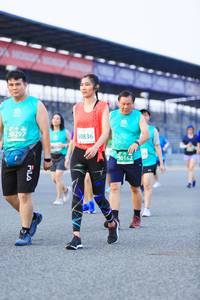 BIB: 0836, 50297, 30162
                            <button type="button" onclick="openModal(10489238)" class="btn btn-primary btn-sm float-right btn-popup" data-toggle="modal" data-target=".modal-high-quality">
                        <i class="fas fa-shopping-cart"></i> Add to Cart
                    </button>
                                            <button type="button" onclick="isThisMe(10489238, true)" class="btn btn-success btn-sm float-right btn-popup btn-isme hidden" data-toggle="tooltip" data-placement="bottom" title="นี่คือรูปของคุณใช่ไหม คลิกที่นี่เพื่อเอาเข้าอัลบั้ม">
                        <i class="fas fa-plus"></i> Add to album
                    </button>
                    <button type="button" onclick="isThisMe(10489238, false)" class="btn btn-warning btn-sm float-right btn-popup btn-isnotme hidden">
                        <i class="fas fa-ban"></i> Remove from album
                    </button>