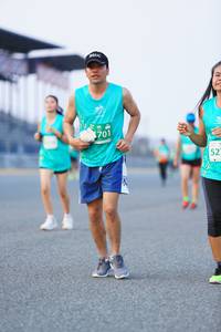 BIB: 701
                            <button type="button" onclick="openModal(10471225)" class="btn btn-primary btn-sm float-right btn-popup" data-toggle="modal" data-target=".modal-high-quality">
                        <i class="fas fa-shopping-cart"></i> Add to Cart
                    </button>
                                            <button type="button" onclick="isThisMe(10471225, true)" class="btn btn-success btn-sm float-right btn-popup btn-isme hidden" data-toggle="tooltip" data-placement="bottom" title="นี่คือรูปของคุณใช่ไหม คลิกที่นี่เพื่อเอาเข้าอัลบั้ม">
                        <i class="fas fa-plus"></i> Add to album
                    </button>
                    <button type="button" onclick="isThisMe(10471225, false)" class="btn btn-warning btn-sm float-right btn-popup btn-isnotme hidden">
                        <i class="fas fa-ban"></i> Remove from album
                    </button>