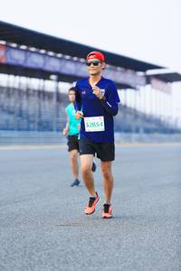 BIB: 2854
                            <button type="button" onclick="openModal(10450821)" class="btn btn-primary btn-sm float-right btn-popup" data-toggle="modal" data-target=".modal-high-quality">
                        <i class="fas fa-shopping-cart"></i> Add to Cart
                    </button>
                                            <button type="button" onclick="isThisMe(10450821, true)" class="btn btn-success btn-sm float-right btn-popup btn-isme hidden" data-toggle="tooltip" data-placement="bottom" title="นี่คือรูปของคุณใช่ไหม คลิกที่นี่เพื่อเอาเข้าอัลบั้ม">
                        <i class="fas fa-plus"></i> Add to album
                    </button>
                    <button type="button" onclick="isThisMe(10450821, false)" class="btn btn-warning btn-sm float-right btn-popup btn-isnotme hidden">
                        <i class="fas fa-ban"></i> Remove from album
                    </button>