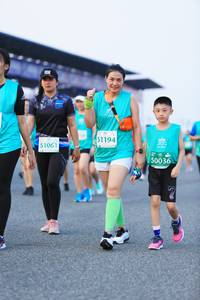 BIB: 51194, 51061, 50036
                            <button type="button" onclick="openModal(10491312)" class="btn btn-primary btn-sm float-right btn-popup" data-toggle="modal" data-target=".modal-high-quality">
                        <i class="fas fa-shopping-cart"></i> Add to Cart
                    </button>
                                            <button type="button" onclick="isThisMe(10491312, true)" class="btn btn-success btn-sm float-right btn-popup btn-isme hidden" data-toggle="tooltip" data-placement="bottom" title="นี่คือรูปของคุณใช่ไหม คลิกที่นี่เพื่อเอาเข้าอัลบั้ม">
                        <i class="fas fa-plus"></i> Add to album
                    </button>
                    <button type="button" onclick="isThisMe(10491312, false)" class="btn btn-warning btn-sm float-right btn-popup btn-isnotme hidden">
                        <i class="fas fa-ban"></i> Remove from album
                    </button>