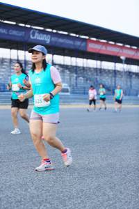 BIB: 525
                            <button type="button" onclick="openModal(10493658)" class="btn btn-primary btn-sm float-right btn-popup" data-toggle="modal" data-target=".modal-high-quality">
                        <i class="fas fa-shopping-cart"></i> Add to Cart
                    </button>
                                            <button type="button" onclick="isThisMe(10493658, true)" class="btn btn-success btn-sm float-right btn-popup btn-isme hidden" data-toggle="tooltip" data-placement="bottom" title="นี่คือรูปของคุณใช่ไหม คลิกที่นี่เพื่อเอาเข้าอัลบั้ม">
                        <i class="fas fa-plus"></i> Add to album
                    </button>
                    <button type="button" onclick="isThisMe(10493658, false)" class="btn btn-warning btn-sm float-right btn-popup btn-isnotme hidden">
                        <i class="fas fa-ban"></i> Remove from album
                    </button>