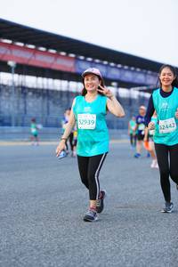 BIB: 52939, 2442
                            <button type="button" onclick="openModal(10490211)" class="btn btn-primary btn-sm float-right btn-popup" data-toggle="modal" data-target=".modal-high-quality">
                        <i class="fas fa-shopping-cart"></i> Add to Cart
                    </button>
                                            <button type="button" onclick="isThisMe(10490211, true)" class="btn btn-success btn-sm float-right btn-popup btn-isme hidden" data-toggle="tooltip" data-placement="bottom" title="นี่คือรูปของคุณใช่ไหม คลิกที่นี่เพื่อเอาเข้าอัลบั้ม">
                        <i class="fas fa-plus"></i> Add to album
                    </button>
                    <button type="button" onclick="isThisMe(10490211, false)" class="btn btn-warning btn-sm float-right btn-popup btn-isnotme hidden">
                        <i class="fas fa-ban"></i> Remove from album
                    </button>