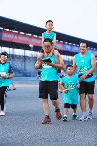 BIB: 52029, 51511
                            <button type="button" onclick="openModal(10496973)" class="btn btn-primary btn-sm float-right btn-popup" data-toggle="modal" data-target=".modal-high-quality">
                        <i class="fas fa-shopping-cart"></i> Add to Cart
                    </button>
                                            <button type="button" onclick="isThisMe(10496973, true)" class="btn btn-success btn-sm float-right btn-popup btn-isme hidden" data-toggle="tooltip" data-placement="bottom" title="นี่คือรูปของคุณใช่ไหม คลิกที่นี่เพื่อเอาเข้าอัลบั้ม">
                        <i class="fas fa-plus"></i> Add to album
                    </button>
                    <button type="button" onclick="isThisMe(10496973, false)" class="btn btn-warning btn-sm float-right btn-popup btn-isnotme hidden">
                        <i class="fas fa-ban"></i> Remove from album
                    </button>