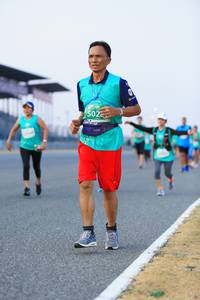 BIB: 502
                            <button type="button" onclick="openModal(10460647)" class="btn btn-primary btn-sm float-right btn-popup" data-toggle="modal" data-target=".modal-high-quality">
                        <i class="fas fa-shopping-cart"></i> Add to Cart
                    </button>
                                            <button type="button" onclick="isThisMe(10460647, true)" class="btn btn-success btn-sm float-right btn-popup btn-isme hidden" data-toggle="tooltip" data-placement="bottom" title="นี่คือรูปของคุณใช่ไหม คลิกที่นี่เพื่อเอาเข้าอัลบั้ม">
                        <i class="fas fa-plus"></i> Add to album
                    </button>
                    <button type="button" onclick="isThisMe(10460647, false)" class="btn btn-warning btn-sm float-right btn-popup btn-isnotme hidden">
                        <i class="fas fa-ban"></i> Remove from album
                    </button>