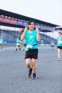 BIB: 462
                            <button type="button" onclick="openModal(10488697)" class="btn btn-primary btn-sm float-right btn-popup" data-toggle="modal" data-target=".modal-high-quality">
                        <i class="fas fa-shopping-cart"></i> Add to Cart
                    </button>
                                            <button type="button" onclick="isThisMe(10488697, true)" class="btn btn-success btn-sm float-right btn-popup btn-isme hidden" data-toggle="tooltip" data-placement="bottom" title="นี่คือรูปของคุณใช่ไหม คลิกที่นี่เพื่อเอาเข้าอัลบั้ม">
                        <i class="fas fa-plus"></i> Add to album
                    </button>
                    <button type="button" onclick="isThisMe(10488697, false)" class="btn btn-warning btn-sm float-right btn-popup btn-isnotme hidden">
                        <i class="fas fa-ban"></i> Remove from album
                    </button>