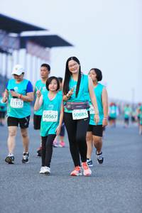 BIB: 51112, 50685, 50567
                            <button type="button" onclick="openModal(10495262)" class="btn btn-primary btn-sm float-right btn-popup" data-toggle="modal" data-target=".modal-high-quality">
                        <i class="fas fa-shopping-cart"></i> Add to Cart
                    </button>
                                            <button type="button" onclick="isThisMe(10495262, true)" class="btn btn-success btn-sm float-right btn-popup btn-isme hidden" data-toggle="tooltip" data-placement="bottom" title="นี่คือรูปของคุณใช่ไหม คลิกที่นี่เพื่อเอาเข้าอัลบั้ม">
                        <i class="fas fa-plus"></i> Add to album
                    </button>
                    <button type="button" onclick="isThisMe(10495262, false)" class="btn btn-warning btn-sm float-right btn-popup btn-isnotme hidden">
                        <i class="fas fa-ban"></i> Remove from album
                    </button>