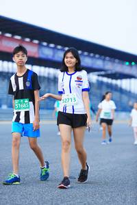 BIB: 52713, 51685
                            <button type="button" onclick="openModal(10504951)" class="btn btn-primary btn-sm float-right btn-popup" data-toggle="modal" data-target=".modal-high-quality">
                        <i class="fas fa-shopping-cart"></i> Add to Cart
                    </button>
                                            <button type="button" onclick="isThisMe(10504951, true)" class="btn btn-success btn-sm float-right btn-popup btn-isme hidden" data-toggle="tooltip" data-placement="bottom" title="นี่คือรูปของคุณใช่ไหม คลิกที่นี่เพื่อเอาเข้าอัลบั้ม">
                        <i class="fas fa-plus"></i> Add to album
                    </button>
                    <button type="button" onclick="isThisMe(10504951, false)" class="btn btn-warning btn-sm float-right btn-popup btn-isnotme hidden">
                        <i class="fas fa-ban"></i> Remove from album
                    </button>