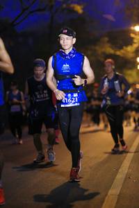 BIB: 42416, 41621
                            <button type="button" onclick="openModal(10607862)" class="btn btn-primary btn-sm float-right btn-popup" data-toggle="modal" data-target=".modal-high-quality">
                        <i class="fas fa-shopping-cart"></i> Add to Cart
                    </button>
                                            <button type="button" onclick="isThisMe(10607862, true)" class="btn btn-success btn-sm float-right btn-popup btn-isme hidden" data-toggle="tooltip" data-placement="bottom" title="นี่คือรูปของคุณใช่ไหม คลิกที่นี่เพื่อเอาเข้าอัลบั้ม">
                        <i class="fas fa-plus"></i> Add to album
                    </button>
                    <button type="button" onclick="isThisMe(10607862, false)" class="btn btn-warning btn-sm float-right btn-popup btn-isnotme hidden">
                        <i class="fas fa-ban"></i> Remove from album
                    </button>