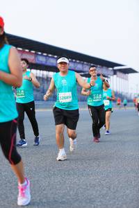 BIB: 1670, 52889, 51929
                            <button type="button" onclick="openModal(10475417)" class="btn btn-primary btn-sm float-right btn-popup" data-toggle="modal" data-target=".modal-high-quality">
                        <i class="fas fa-shopping-cart"></i> Add to Cart
                    </button>
                                            <button type="button" onclick="isThisMe(10475417, true)" class="btn btn-success btn-sm float-right btn-popup btn-isme hidden" data-toggle="tooltip" data-placement="bottom" title="นี่คือรูปของคุณใช่ไหม คลิกที่นี่เพื่อเอาเข้าอัลบั้ม">
                        <i class="fas fa-plus"></i> Add to album
                    </button>
                    <button type="button" onclick="isThisMe(10475417, false)" class="btn btn-warning btn-sm float-right btn-popup btn-isnotme hidden">
                        <i class="fas fa-ban"></i> Remove from album
                    </button>