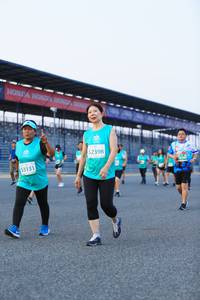 BIB: 52398, 53131
                            <button type="button" onclick="openModal(10490794)" class="btn btn-primary btn-sm float-right btn-popup" data-toggle="modal" data-target=".modal-high-quality">
                        <i class="fas fa-shopping-cart"></i> Add to Cart
                    </button>
                                            <button type="button" onclick="isThisMe(10490794, true)" class="btn btn-success btn-sm float-right btn-popup btn-isme hidden" data-toggle="tooltip" data-placement="bottom" title="นี่คือรูปของคุณใช่ไหม คลิกที่นี่เพื่อเอาเข้าอัลบั้ม">
                        <i class="fas fa-plus"></i> Add to album
                    </button>
                    <button type="button" onclick="isThisMe(10490794, false)" class="btn btn-warning btn-sm float-right btn-popup btn-isnotme hidden">
                        <i class="fas fa-ban"></i> Remove from album
                    </button>