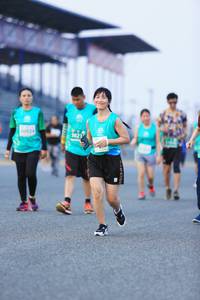 BIB: 0924, 5021
                            <button type="button" onclick="openModal(10491470)" class="btn btn-primary btn-sm float-right btn-popup" data-toggle="modal" data-target=".modal-high-quality">
                        <i class="fas fa-shopping-cart"></i> Add to Cart
                    </button>
                                            <button type="button" onclick="isThisMe(10491470, true)" class="btn btn-success btn-sm float-right btn-popup btn-isme hidden" data-toggle="tooltip" data-placement="bottom" title="นี่คือรูปของคุณใช่ไหม คลิกที่นี่เพื่อเอาเข้าอัลบั้ม">
                        <i class="fas fa-plus"></i> Add to album
                    </button>
                    <button type="button" onclick="isThisMe(10491470, false)" class="btn btn-warning btn-sm float-right btn-popup btn-isnotme hidden">
                        <i class="fas fa-ban"></i> Remove from album
                    </button>