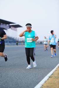 BIB: 52722
                            <button type="button" onclick="openModal(10452571)" class="btn btn-primary btn-sm float-right btn-popup" data-toggle="modal" data-target=".modal-high-quality">
                        <i class="fas fa-shopping-cart"></i> Add to Cart
                    </button>
                                            <button type="button" onclick="isThisMe(10452571, true)" class="btn btn-success btn-sm float-right btn-popup btn-isme hidden" data-toggle="tooltip" data-placement="bottom" title="นี่คือรูปของคุณใช่ไหม คลิกที่นี่เพื่อเอาเข้าอัลบั้ม">
                        <i class="fas fa-plus"></i> Add to album
                    </button>
                    <button type="button" onclick="isThisMe(10452571, false)" class="btn btn-warning btn-sm float-right btn-popup btn-isnotme hidden">
                        <i class="fas fa-ban"></i> Remove from album
                    </button>