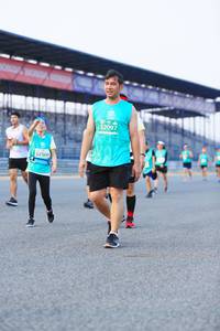 BIB: 2097, 52360
                            <button type="button" onclick="openModal(10475241)" class="btn btn-primary btn-sm float-right btn-popup" data-toggle="modal" data-target=".modal-high-quality">
                        <i class="fas fa-shopping-cart"></i> Add to Cart
                    </button>
                                            <button type="button" onclick="isThisMe(10475241, true)" class="btn btn-success btn-sm float-right btn-popup btn-isme hidden" data-toggle="tooltip" data-placement="bottom" title="นี่คือรูปของคุณใช่ไหม คลิกที่นี่เพื่อเอาเข้าอัลบั้ม">
                        <i class="fas fa-plus"></i> Add to album
                    </button>
                    <button type="button" onclick="isThisMe(10475241, false)" class="btn btn-warning btn-sm float-right btn-popup btn-isnotme hidden">
                        <i class="fas fa-ban"></i> Remove from album
                    </button>