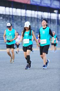 BIB: 51936, 50510, 50845
                            <button type="button" onclick="openModal(10493603)" class="btn btn-primary btn-sm float-right btn-popup" data-toggle="modal" data-target=".modal-high-quality">
                        <i class="fas fa-shopping-cart"></i> Add to Cart
                    </button>
                                            <button type="button" onclick="isThisMe(10493603, true)" class="btn btn-success btn-sm float-right btn-popup btn-isme hidden" data-toggle="tooltip" data-placement="bottom" title="นี่คือรูปของคุณใช่ไหม คลิกที่นี่เพื่อเอาเข้าอัลบั้ม">
                        <i class="fas fa-plus"></i> Add to album
                    </button>
                    <button type="button" onclick="isThisMe(10493603, false)" class="btn btn-warning btn-sm float-right btn-popup btn-isnotme hidden">
                        <i class="fas fa-ban"></i> Remove from album
                    </button>