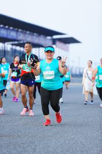 BIB: 52909
                            <button type="button" onclick="openModal(10494268)" class="btn btn-primary btn-sm float-right btn-popup" data-toggle="modal" data-target=".modal-high-quality">
                        <i class="fas fa-shopping-cart"></i> Add to Cart
                    </button>
                                            <button type="button" onclick="isThisMe(10494268, true)" class="btn btn-success btn-sm float-right btn-popup btn-isme hidden" data-toggle="tooltip" data-placement="bottom" title="นี่คือรูปของคุณใช่ไหม คลิกที่นี่เพื่อเอาเข้าอัลบั้ม">
                        <i class="fas fa-plus"></i> Add to album
                    </button>
                    <button type="button" onclick="isThisMe(10494268, false)" class="btn btn-warning btn-sm float-right btn-popup btn-isnotme hidden">
                        <i class="fas fa-ban"></i> Remove from album
                    </button>