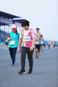 BIB: 52222, 83119
                            <button type="button" onclick="openModal(10491502)" class="btn btn-primary btn-sm float-right btn-popup" data-toggle="modal" data-target=".modal-high-quality">
                        <i class="fas fa-shopping-cart"></i> Add to Cart
                    </button>
                                            <button type="button" onclick="isThisMe(10491502, true)" class="btn btn-success btn-sm float-right btn-popup btn-isme hidden" data-toggle="tooltip" data-placement="bottom" title="นี่คือรูปของคุณใช่ไหม คลิกที่นี่เพื่อเอาเข้าอัลบั้ม">
                        <i class="fas fa-plus"></i> Add to album
                    </button>
                    <button type="button" onclick="isThisMe(10491502, false)" class="btn btn-warning btn-sm float-right btn-popup btn-isnotme hidden">
                        <i class="fas fa-ban"></i> Remove from album
                    </button>