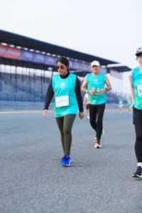 BIB: 51193
                            <button type="button" onclick="openModal(10477246)" class="btn btn-primary btn-sm float-right btn-popup" data-toggle="modal" data-target=".modal-high-quality">
                        <i class="fas fa-shopping-cart"></i> Add to Cart
                    </button>
                                            <button type="button" onclick="isThisMe(10477246, true)" class="btn btn-success btn-sm float-right btn-popup btn-isme hidden" data-toggle="tooltip" data-placement="bottom" title="นี่คือรูปของคุณใช่ไหม คลิกที่นี่เพื่อเอาเข้าอัลบั้ม">
                        <i class="fas fa-plus"></i> Add to album
                    </button>
                    <button type="button" onclick="isThisMe(10477246, false)" class="btn btn-warning btn-sm float-right btn-popup btn-isnotme hidden">
                        <i class="fas fa-ban"></i> Remove from album
                    </button>