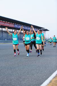 BIB: 0826, 50757, 50759
                            <button type="button" onclick="openModal(10475157)" class="btn btn-primary btn-sm float-right btn-popup" data-toggle="modal" data-target=".modal-high-quality">
                        <i class="fas fa-shopping-cart"></i> Add to Cart
                    </button>
                                            <button type="button" onclick="isThisMe(10475157, true)" class="btn btn-success btn-sm float-right btn-popup btn-isme hidden" data-toggle="tooltip" data-placement="bottom" title="นี่คือรูปของคุณใช่ไหม คลิกที่นี่เพื่อเอาเข้าอัลบั้ม">
                        <i class="fas fa-plus"></i> Add to album
                    </button>
                    <button type="button" onclick="isThisMe(10475157, false)" class="btn btn-warning btn-sm float-right btn-popup btn-isnotme hidden">
                        <i class="fas fa-ban"></i> Remove from album
                    </button>