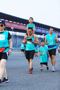 BIB: 080, 52029, 51511
                            <button type="button" onclick="openModal(10496964)" class="btn btn-primary btn-sm float-right btn-popup" data-toggle="modal" data-target=".modal-high-quality">
                        <i class="fas fa-shopping-cart"></i> Add to Cart
                    </button>
                                            <button type="button" onclick="isThisMe(10496964, true)" class="btn btn-success btn-sm float-right btn-popup btn-isme hidden" data-toggle="tooltip" data-placement="bottom" title="นี่คือรูปของคุณใช่ไหม คลิกที่นี่เพื่อเอาเข้าอัลบั้ม">
                        <i class="fas fa-plus"></i> Add to album
                    </button>
                    <button type="button" onclick="isThisMe(10496964, false)" class="btn btn-warning btn-sm float-right btn-popup btn-isnotme hidden">
                        <i class="fas fa-ban"></i> Remove from album
                    </button>