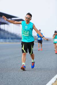 BIB: 51926
                            <button type="button" onclick="openModal(10452501)" class="btn btn-primary btn-sm float-right btn-popup" data-toggle="modal" data-target=".modal-high-quality">
                        <i class="fas fa-shopping-cart"></i> Add to Cart
                    </button>
                                            <button type="button" onclick="isThisMe(10452501, true)" class="btn btn-success btn-sm float-right btn-popup btn-isme hidden" data-toggle="tooltip" data-placement="bottom" title="นี่คือรูปของคุณใช่ไหม คลิกที่นี่เพื่อเอาเข้าอัลบั้ม">
                        <i class="fas fa-plus"></i> Add to album
                    </button>
                    <button type="button" onclick="isThisMe(10452501, false)" class="btn btn-warning btn-sm float-right btn-popup btn-isnotme hidden">
                        <i class="fas fa-ban"></i> Remove from album
                    </button>