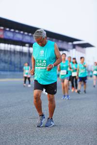 BIB: 50422
                            <button type="button" onclick="openModal(10486168)" class="btn btn-primary btn-sm float-right btn-popup" data-toggle="modal" data-target=".modal-high-quality">
                        <i class="fas fa-shopping-cart"></i> Add to Cart
                    </button>
                                            <button type="button" onclick="isThisMe(10486168, true)" class="btn btn-success btn-sm float-right btn-popup btn-isme hidden" data-toggle="tooltip" data-placement="bottom" title="นี่คือรูปของคุณใช่ไหม คลิกที่นี่เพื่อเอาเข้าอัลบั้ม">
                        <i class="fas fa-plus"></i> Add to album
                    </button>
                    <button type="button" onclick="isThisMe(10486168, false)" class="btn btn-warning btn-sm float-right btn-popup btn-isnotme hidden">
                        <i class="fas fa-ban"></i> Remove from album
                    </button>