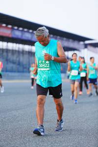 BIB: 50422
                            <button type="button" onclick="openModal(10486166)" class="btn btn-primary btn-sm float-right btn-popup" data-toggle="modal" data-target=".modal-high-quality">
                        <i class="fas fa-shopping-cart"></i> Add to Cart
                    </button>
                                            <button type="button" onclick="isThisMe(10486166, true)" class="btn btn-success btn-sm float-right btn-popup btn-isme hidden" data-toggle="tooltip" data-placement="bottom" title="นี่คือรูปของคุณใช่ไหม คลิกที่นี่เพื่อเอาเข้าอัลบั้ม">
                        <i class="fas fa-plus"></i> Add to album
                    </button>
                    <button type="button" onclick="isThisMe(10486166, false)" class="btn btn-warning btn-sm float-right btn-popup btn-isnotme hidden">
                        <i class="fas fa-ban"></i> Remove from album
                    </button>